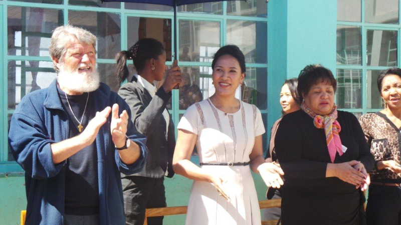 First Lady of Madagascar visits Father Pedro Opeka
