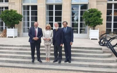 Father Pedro once again at the Élysée